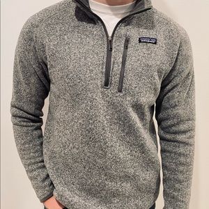 patagonia heather gray fleece size M.